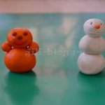 Crafts from plasticine Snowman and Tumbler